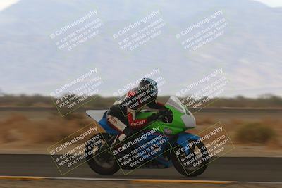 media/Sep-10-2022-SoCal Trackdays (Sat) [[a5bf35bb4a]]/Turn 2 (1pm)/